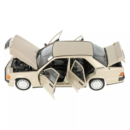 Mercedes-Benz E-Class 190E W201 1984 1:18