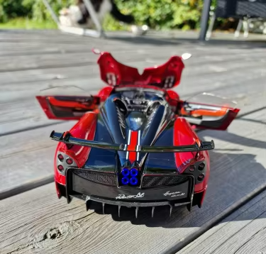 Pagani Huayra BC 1:18