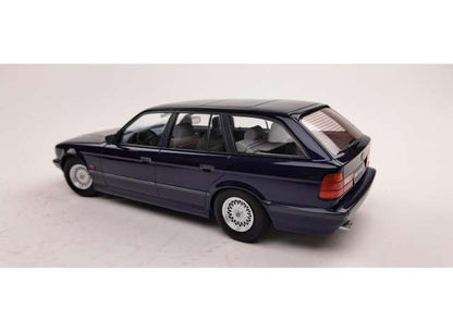 BMW 5-series Touring E34 1996 1:18