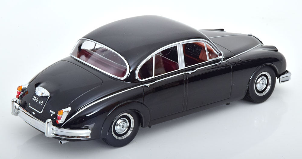 Daimler 250 V6 1962 1:18
