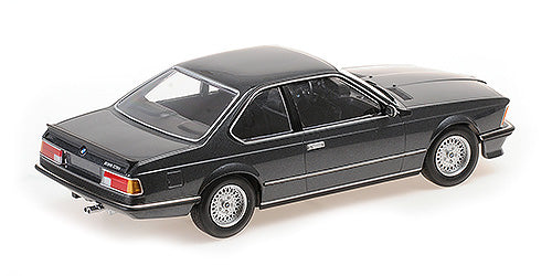 BMW 635 CSI 1982 1:18