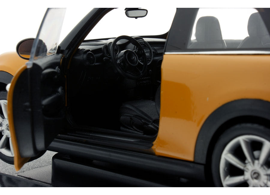 Mini Cooper 1:18