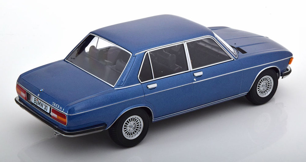 BMW 3.0S E3 2.Serie 1971 1:18