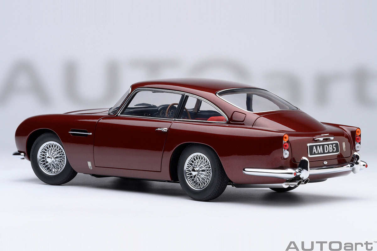 Aston Martin DB5 1964 1:18