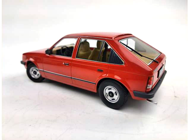 Opel Kadett 1984 D 1:18