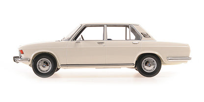 BMW 2500 1968 1:18