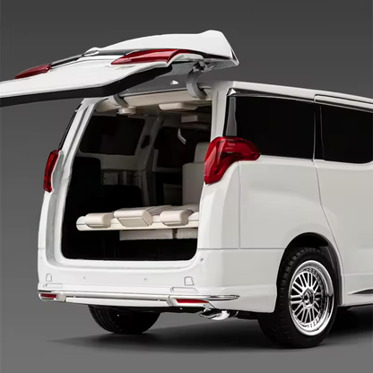 Toyota Alphard 1:18