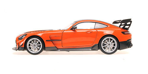 Mercedes AMG GT 2021 1:18