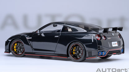 NISSAN GT-R (R35) NISMO 2022 1:18