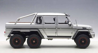 Mercedes G63 AMG 6x6 1:18