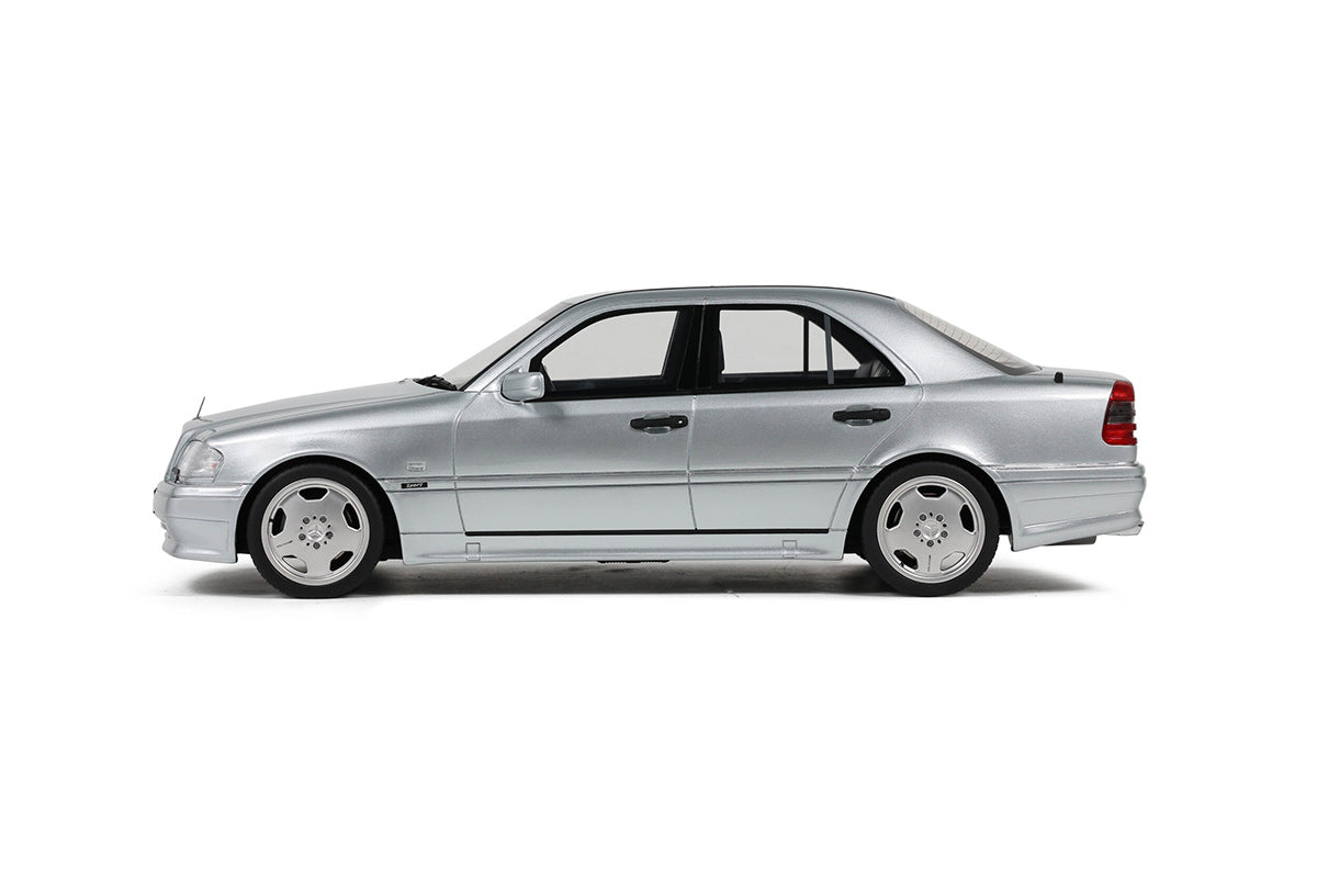 Mercedes C36 AMG W202 1990 1:18