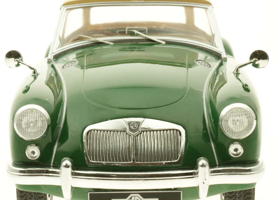 MGA 1959 MKI 1:18