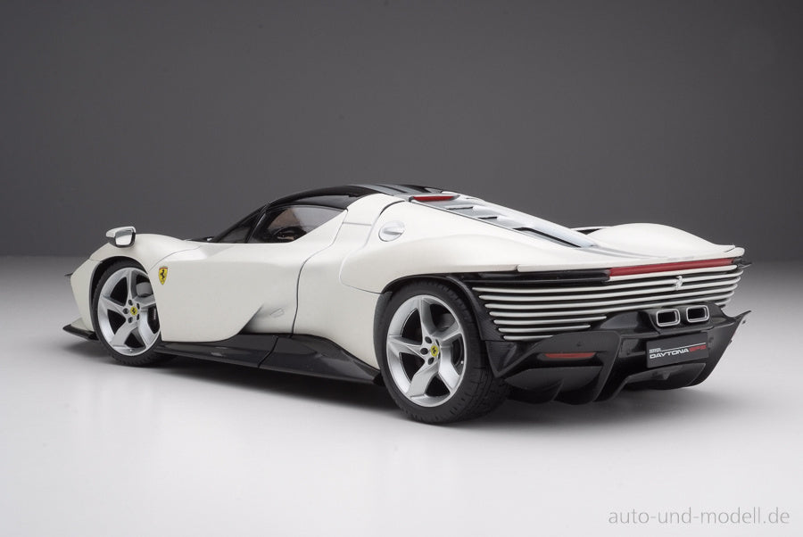 Ferrari Daytona SP3 1:18