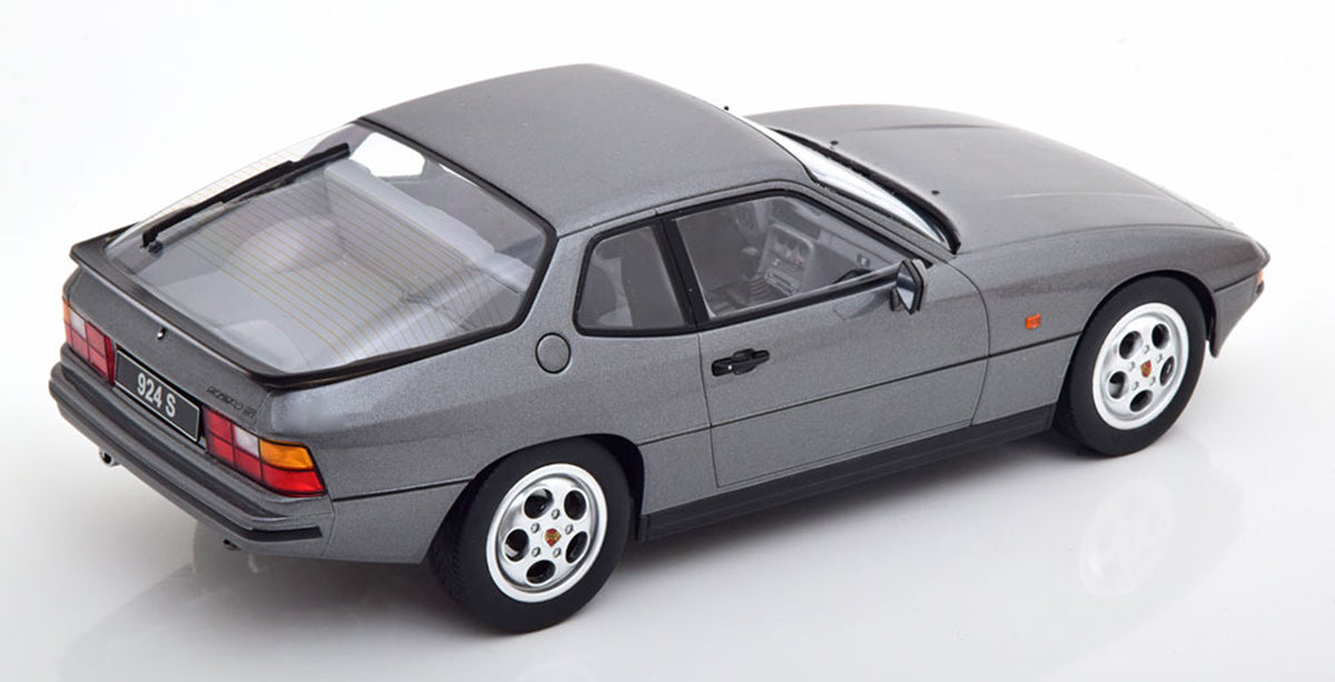 Porsche 924 S 1986 1:18
