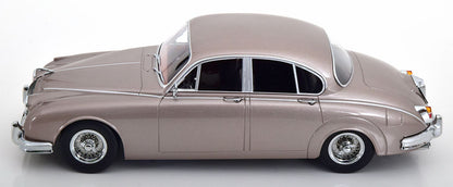 Jaguar MK II 1:18