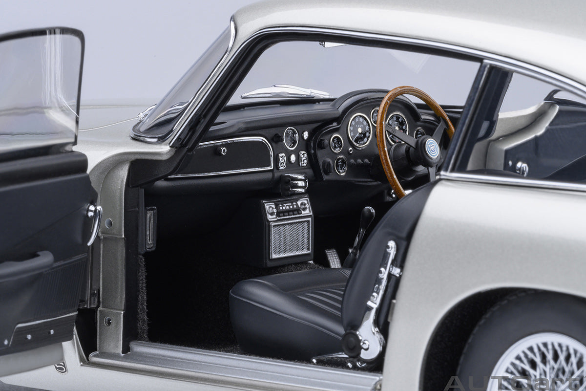 Aston Martin DB5 1964 1:18