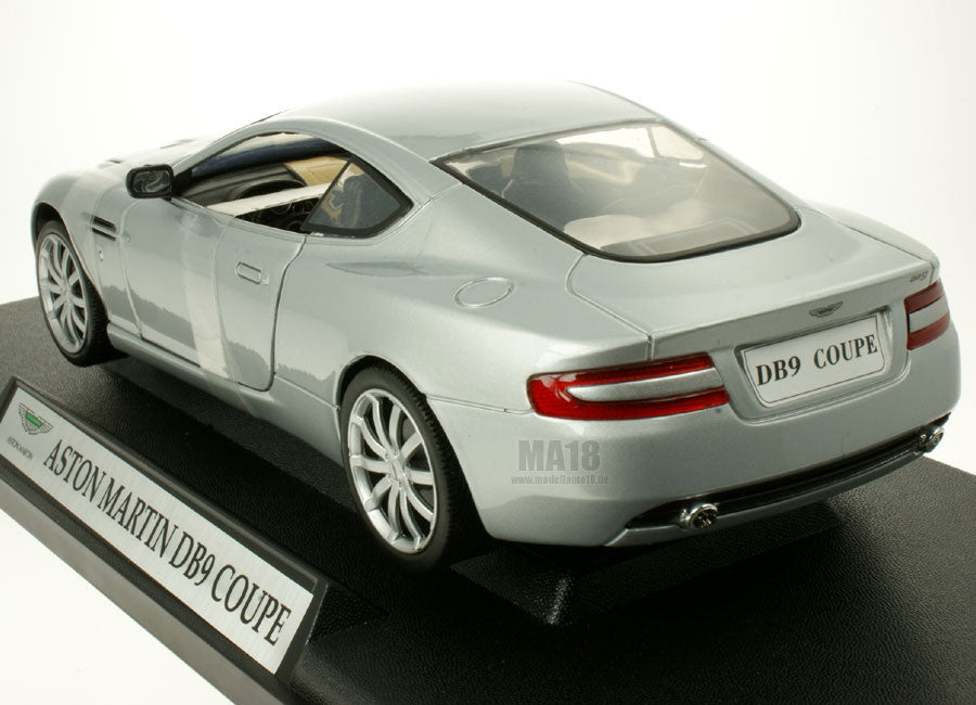 Aston Martin DB9 Coupe 1:18