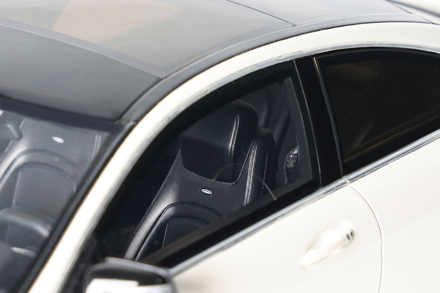 Mercedes C63 AMG (W204) Edition 507 2014 1:18