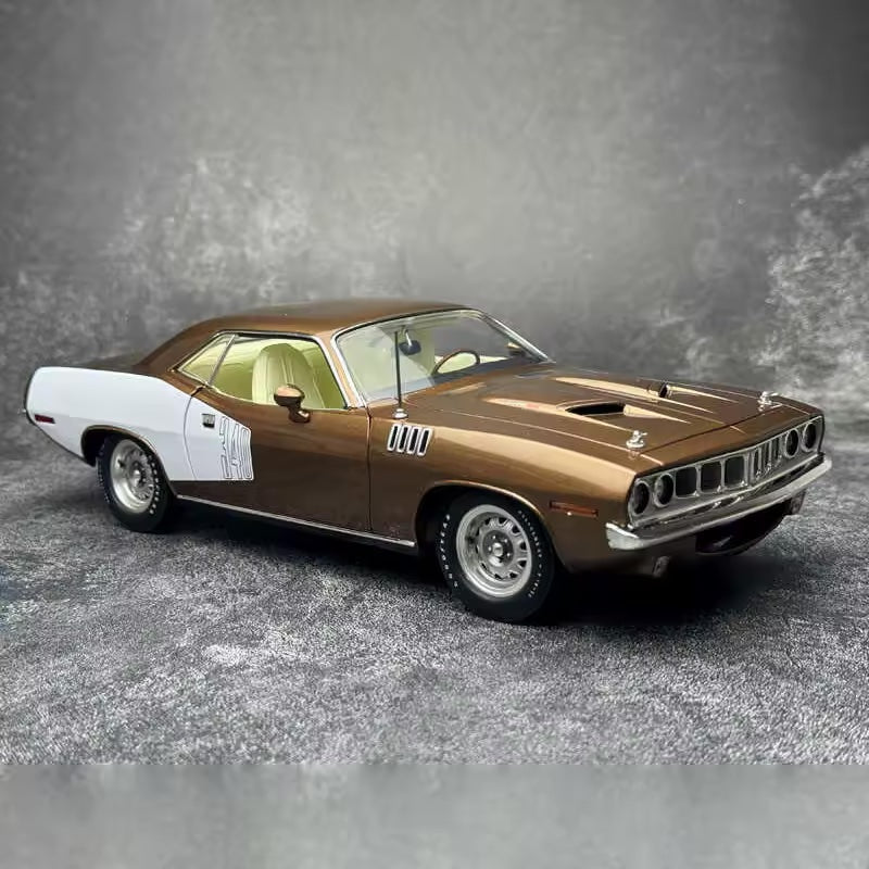 Plymouth Cuda 1971 1:18