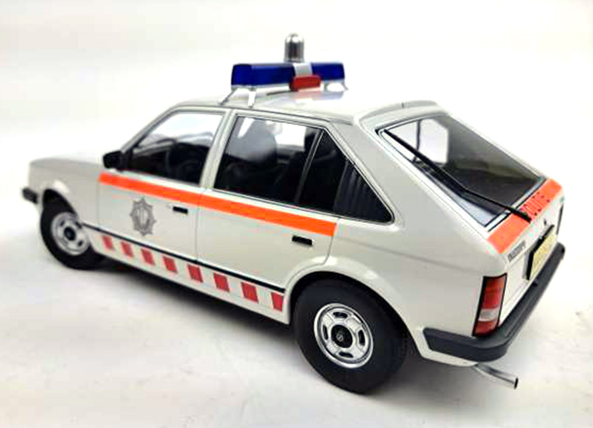 Opel Kadett D 1984 Dutch Police 1:18