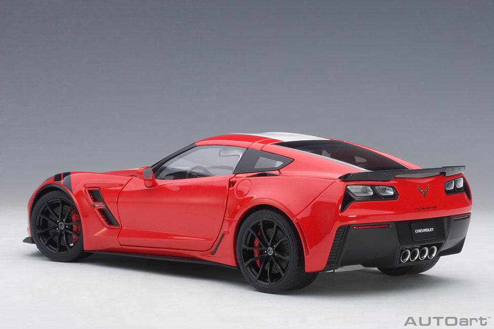 Chevrolet Corvette C7 Grand Sport 1:18