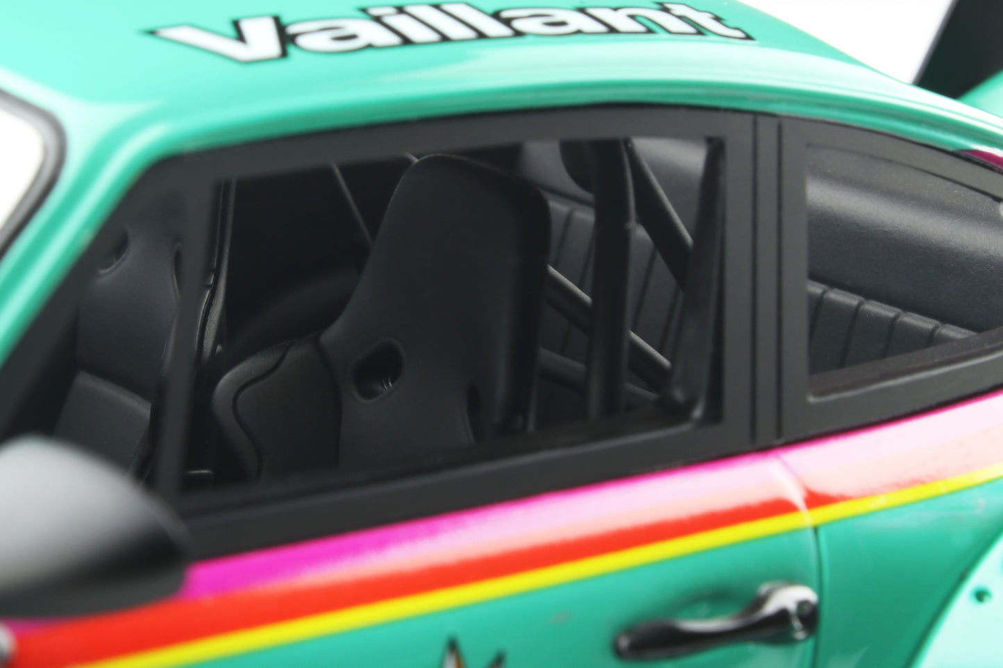Porsche 911 RWB 1:18