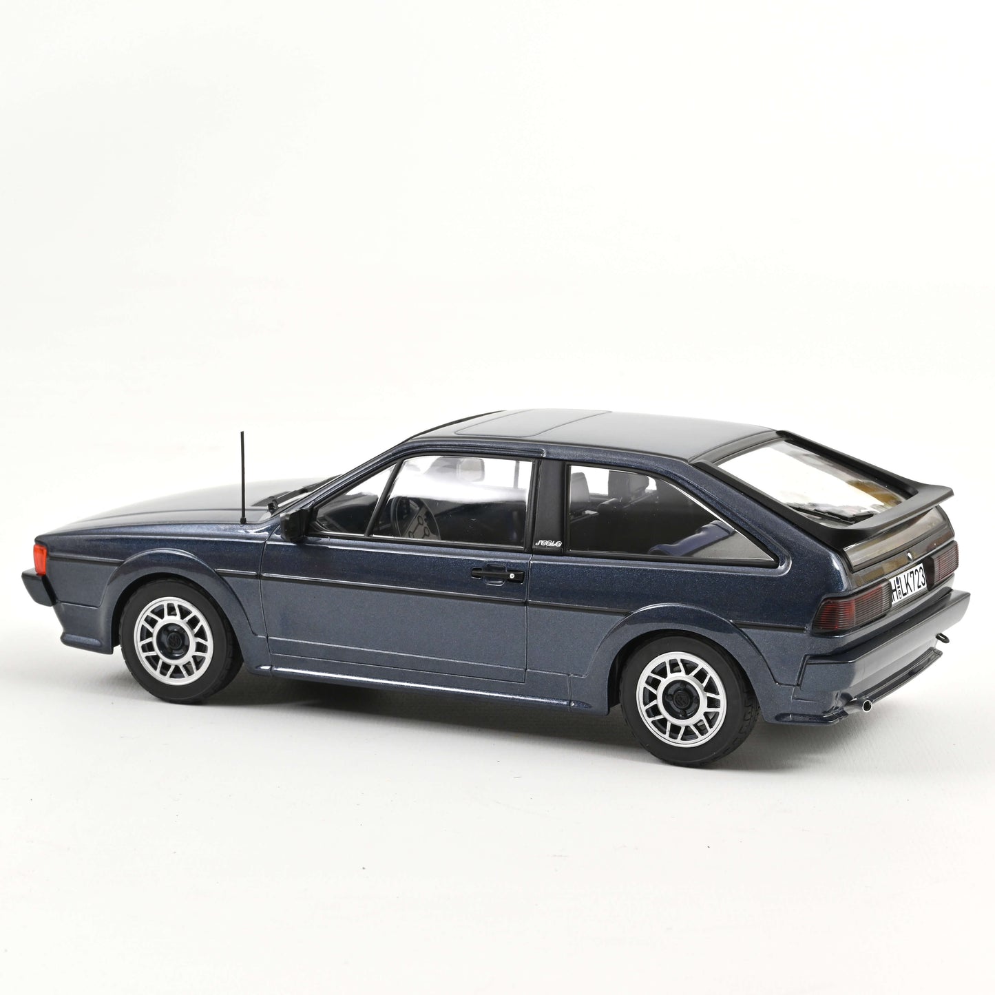 Volkswagen VW Scirocco Scala 1987 1:18
