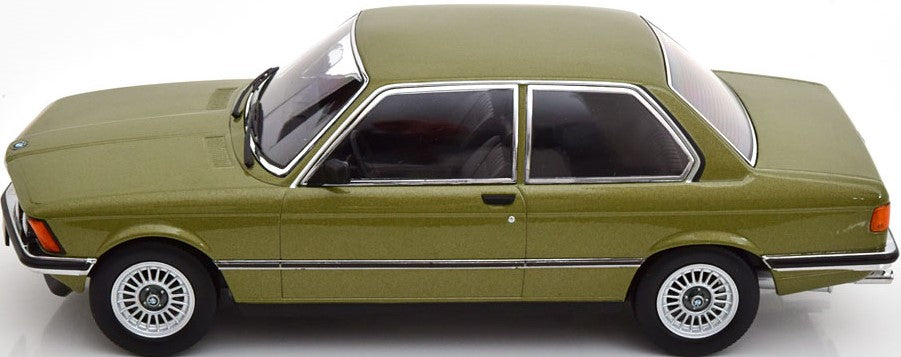 BMW 323i E21 1978 1:18