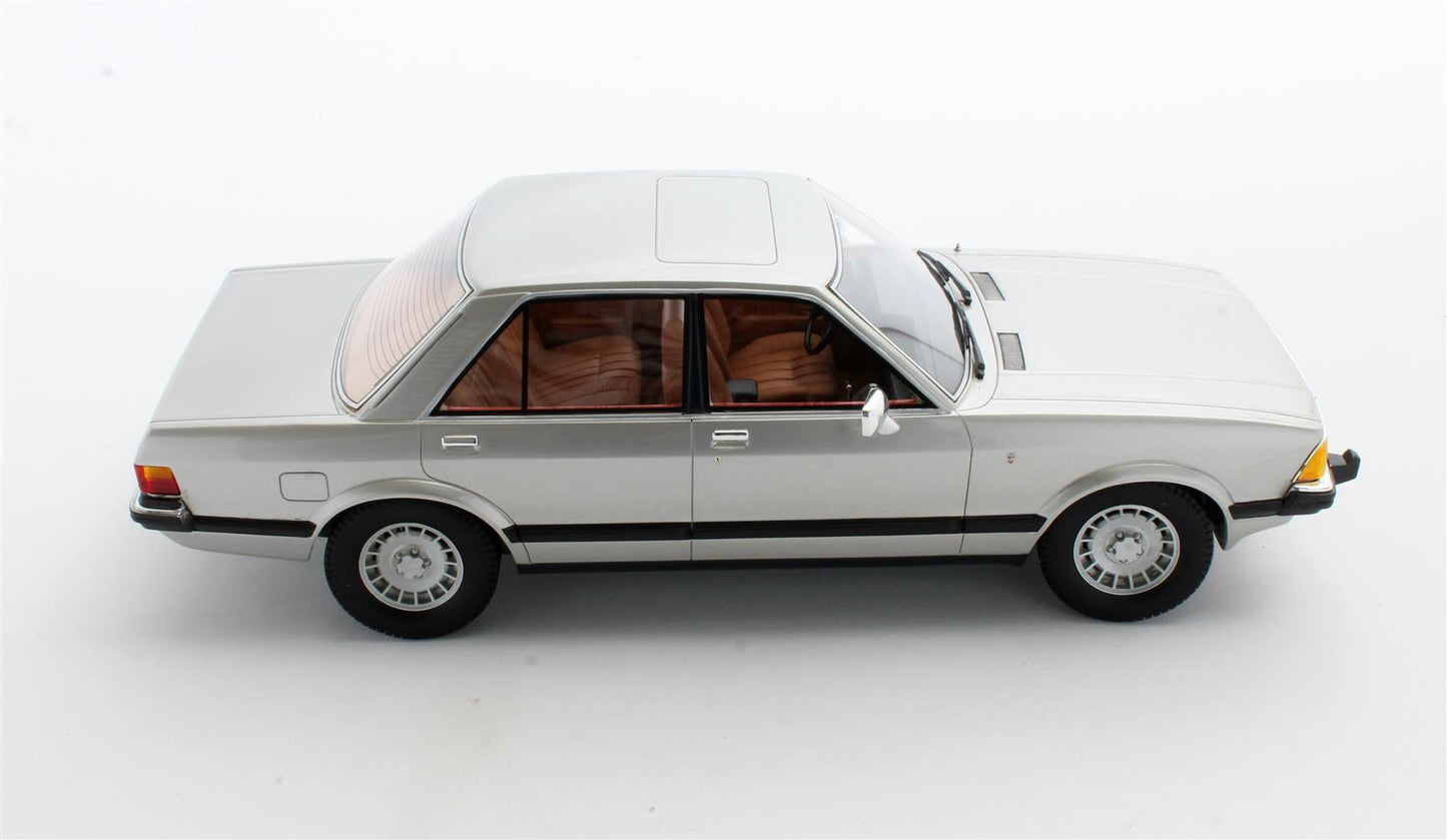 Ford Granada 2.8 Ghia Saloon 1978 1:18
