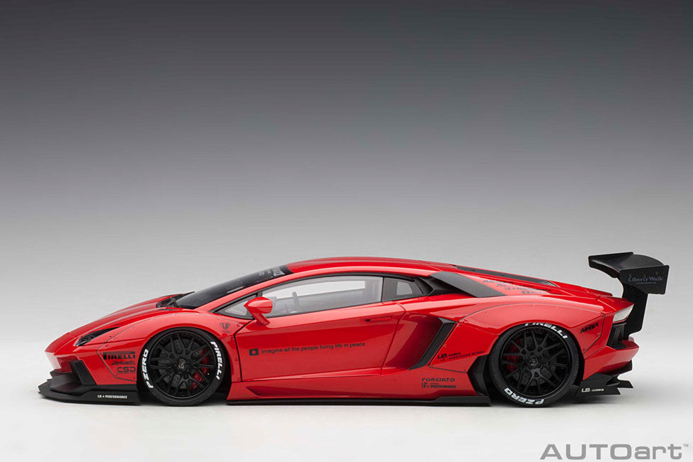 Lamborghini Aventador Liberty Walk LB-WORKS 2015 1:18