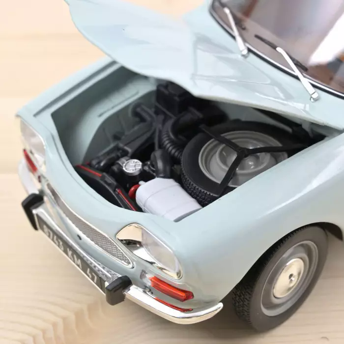 Citroën Ami 8 Club 1969 1:18