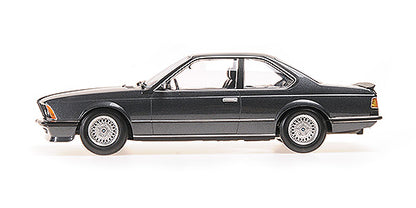 BMW 635 CSI 1982 1:18