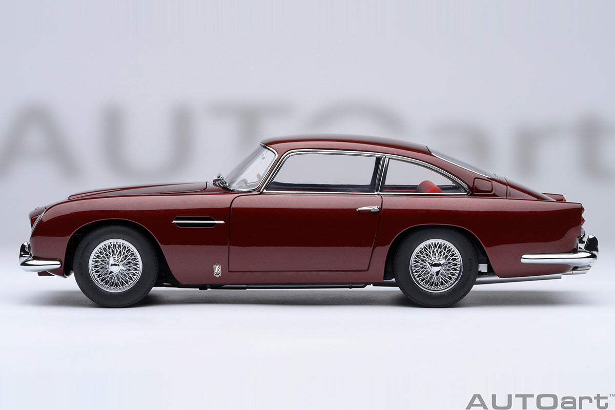 Aston Martin DB5 1964 1:18