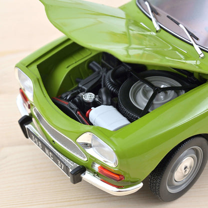 Citroën Ami 8 Club 1969 1:18