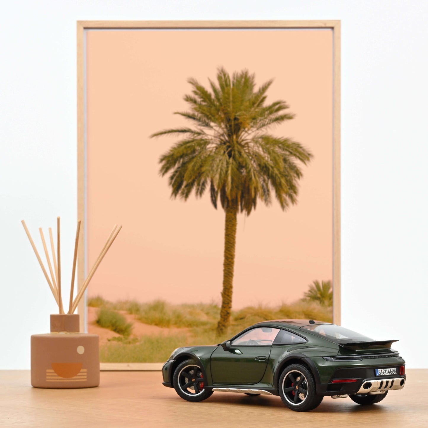 Porsche 911 Dakar 2023 1:18
