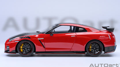 NISSAN GT-R (R35) NISMO 2022 1:18