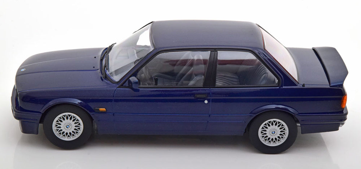 BMW 325i E30 M-Paket 2 1:18