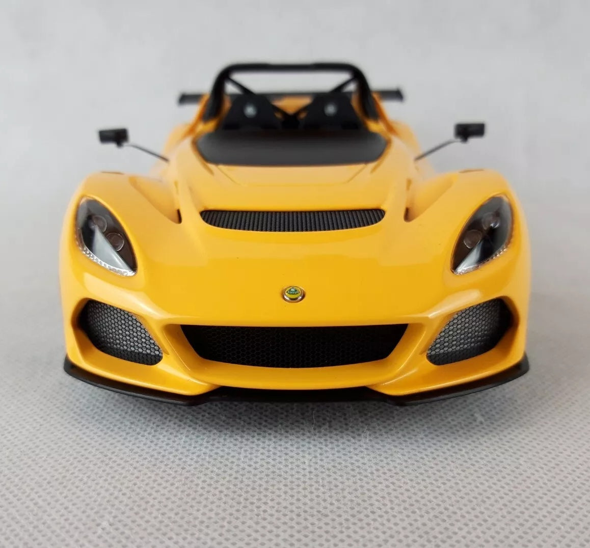 Lotus 3-Eleven 1:18