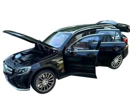 Mercedes-Benz GLC63 AMG X253 1:18