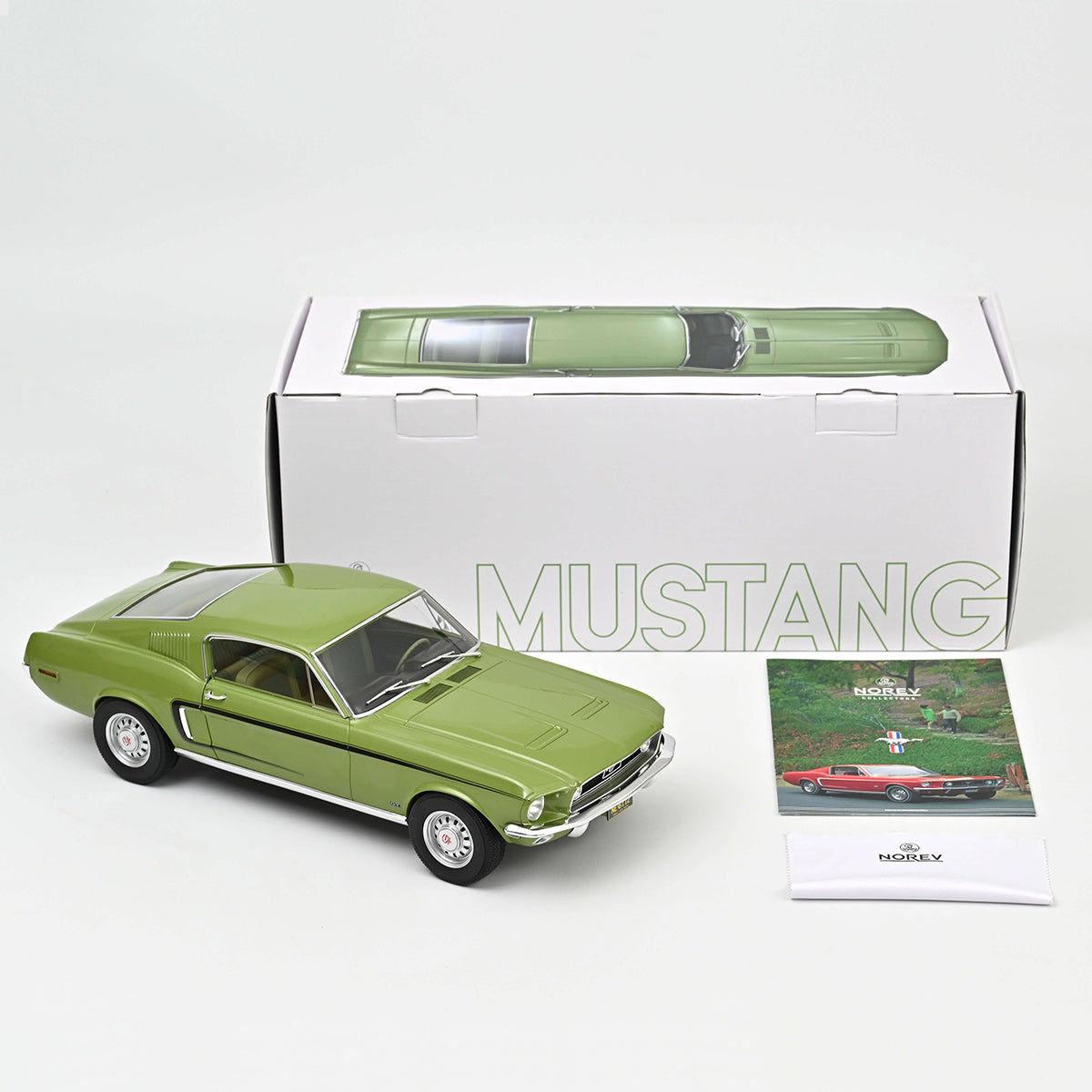 Ford Mustang Fastback GT 1968 1:12