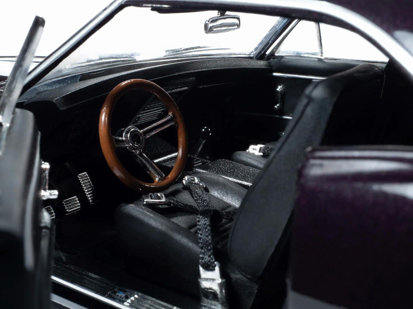 Chevrolet Camaro Z/28 RS 1:18