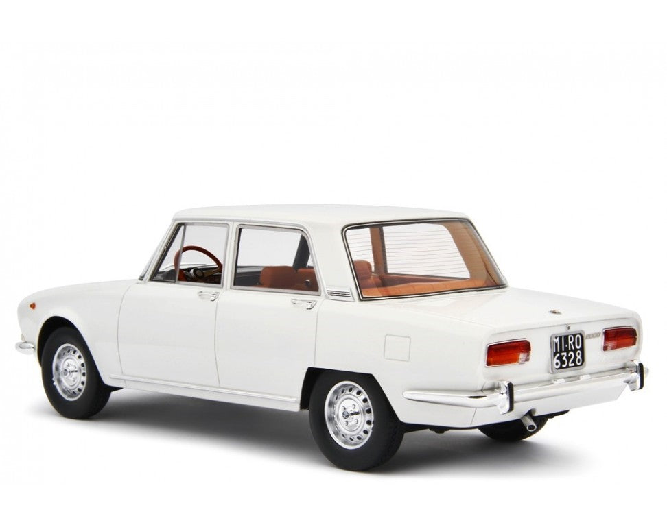 ALFA ROMEO 2000 Berlina 1:18