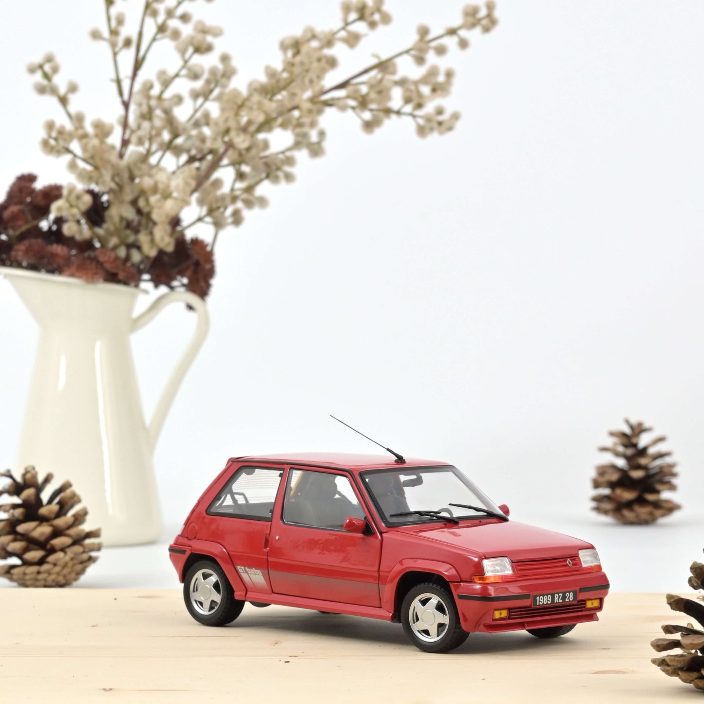 Renault Supercinq GT Turbo 1989 1:18