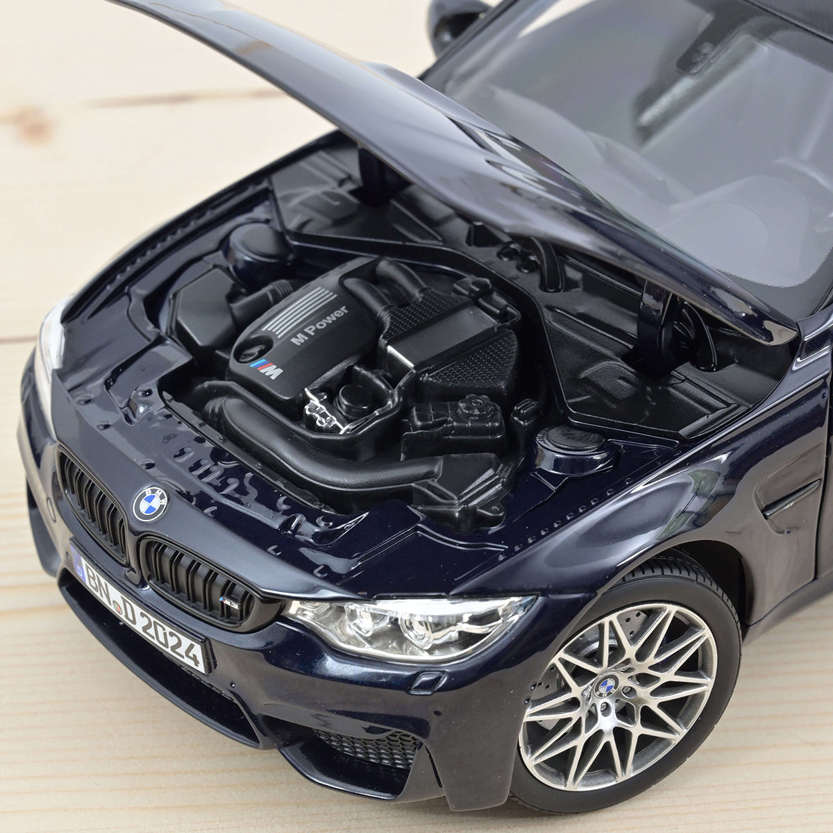 BMW M3 Competition 2017 1:18