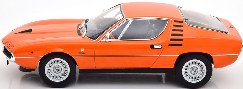 Alfa Romeo Montreal 1:18