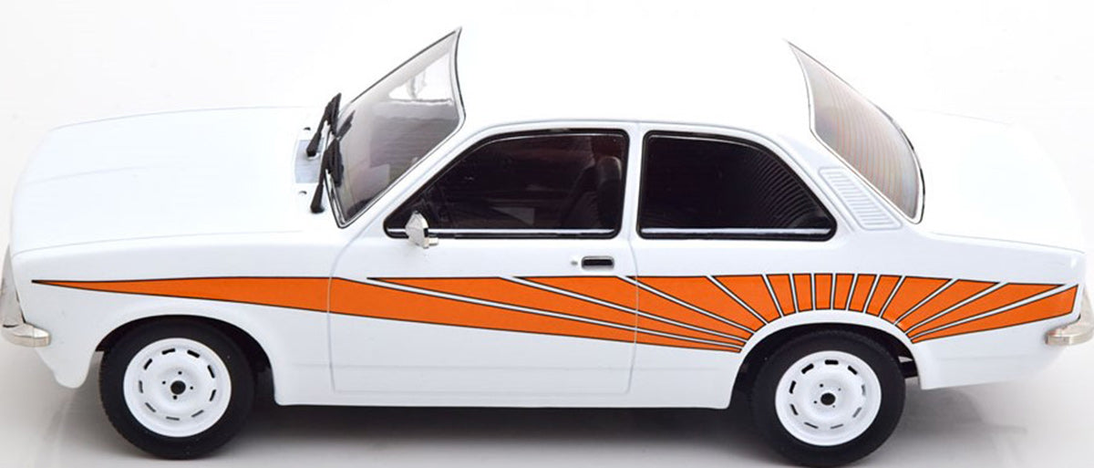 Opel Kadett C Swinger 1973 1:18