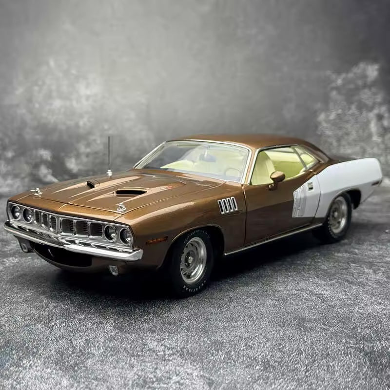 Plymouth Cuda 1971 1:18