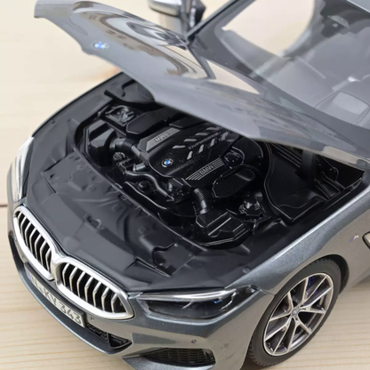 BMW M850i 2019 1:18