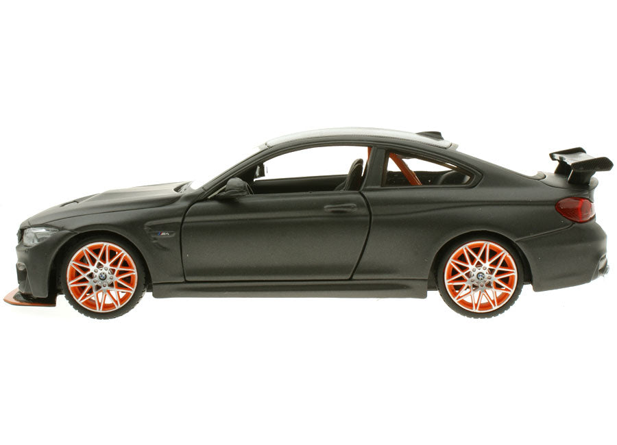 BMW M4 GTS 1:24