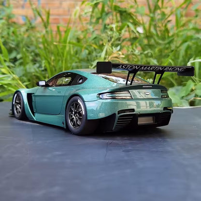 Aston Martin Vantage V12 GT3 1:18